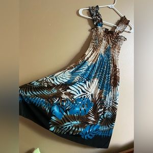 FC Sundress S-M with leaf pattern and smocked top